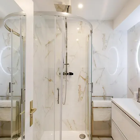 Elegant One Of Golden Square Apartman Cannes